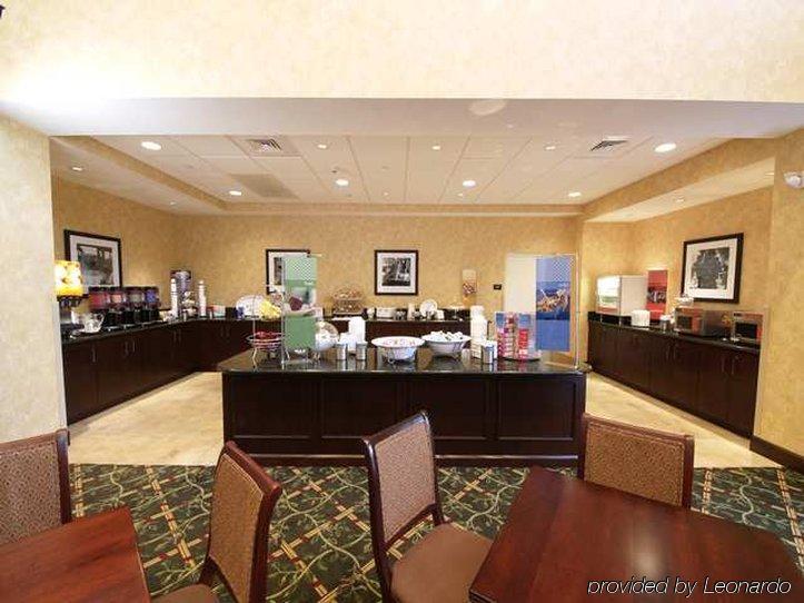 Hampton Inn & Suites Dobson Restaurang bild