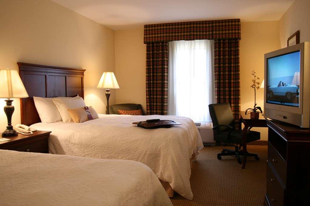 Hampton Inn & Suites Dobson Rum bild